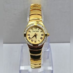 Womens Vintage Oleg Cassini Watch 22mm Gold Tone Crystals New Battery Dainty